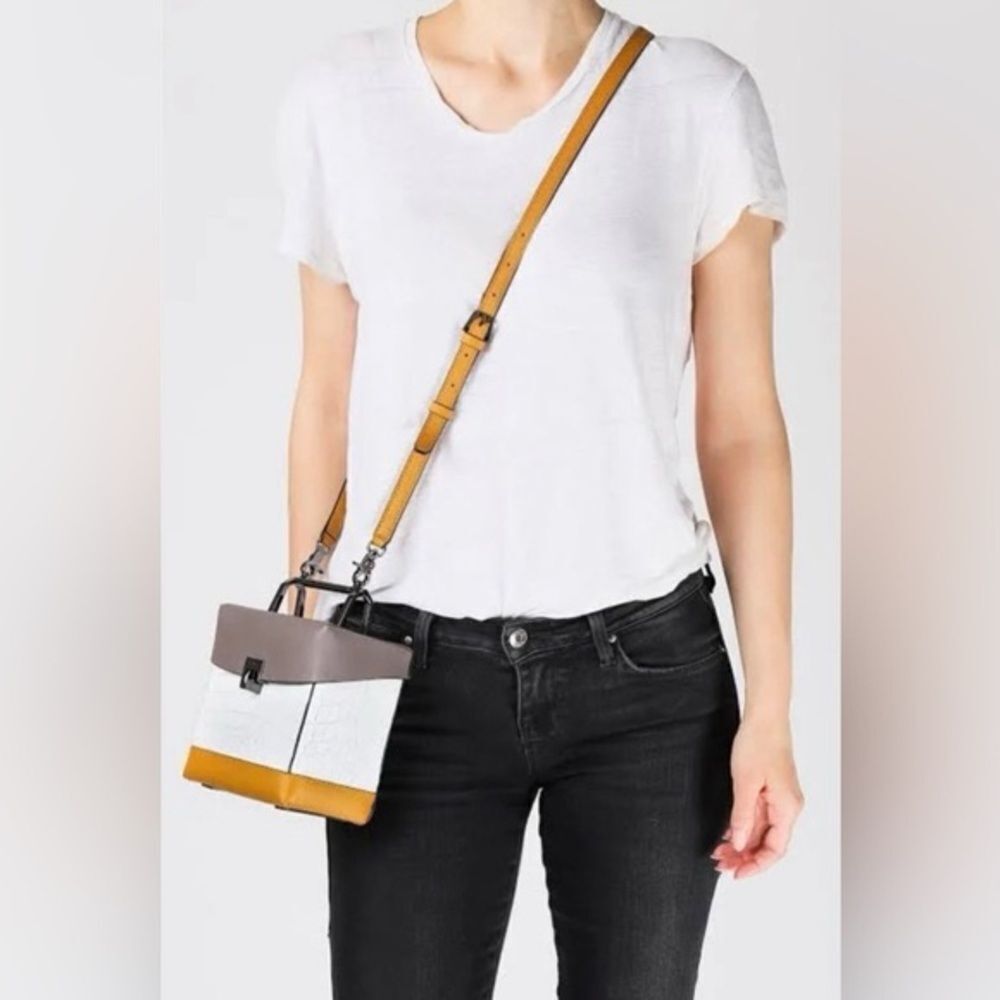 Botkier Lennox Pebble Mini Crossbody Box Bag - Picture 2 of 11